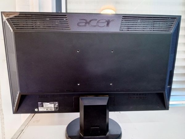 Купить Acer V233H AOb в Новосибирск за 1800 руб.