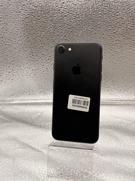 Купить Apple iPhone 7 32GB в Новосибирск за 3600 руб.