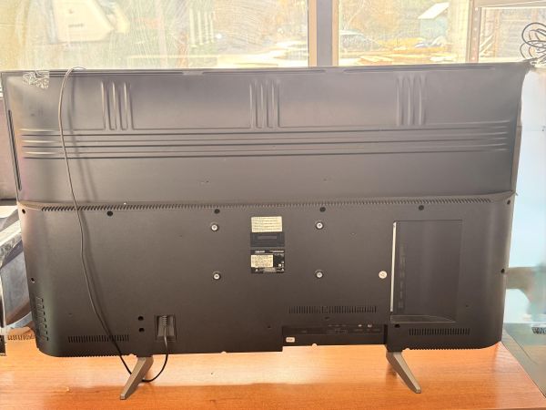 Купить DEXP F43F8000Q/G в Новосибирск за 12200 руб.