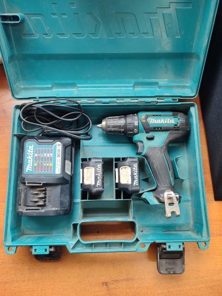 Купить Makita DF333D с СЗУ в Новосибирск за 2700 руб.