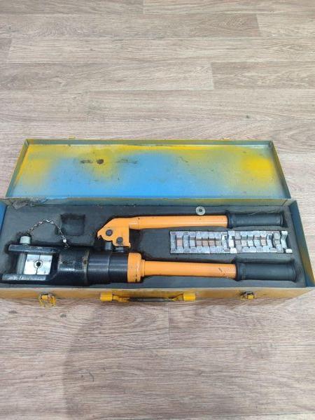 Купить Гидравлический пресс без модели в Новосибирск за 1300 руб.