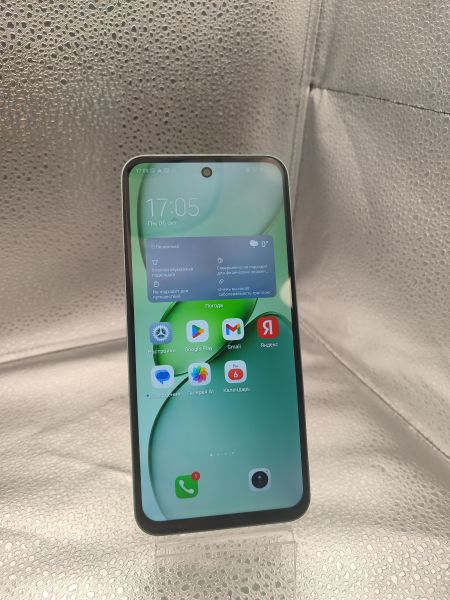 Купить TECNO Spark Go 1 3/64GB (KL4) Duos в Новосибирск за 3600 руб.
