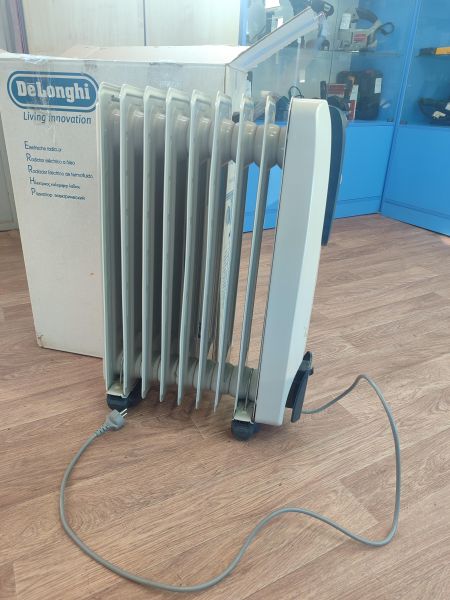 Купить Delonghi GS770920 в Новосибирск за 1800 руб.