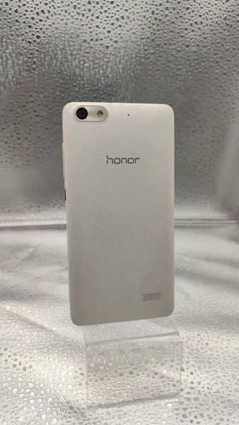 Купить Honor 4C 2/8GB (CHM-U01) Duos в Новосибирск за 1000 руб.