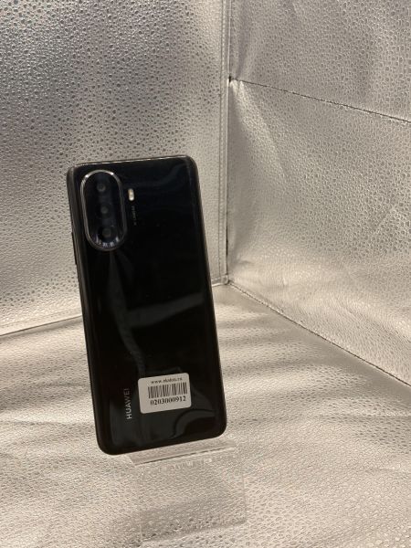 Купить Huawei Nova Y70 4/128GB (MGA-LX9N) Duos в Новосибирск за 4200 руб.