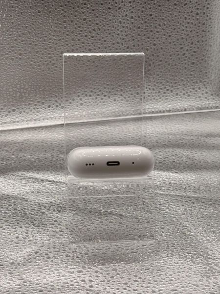 Купить Apple AirPods Pro 2 (A2931, A2698, A2699) в Новосибирск за 4400 руб.