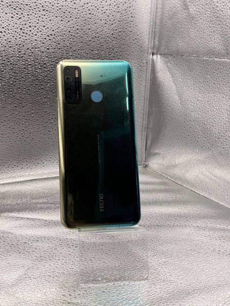 Купить TECNO Camon 15 4/64GB (CD7) Duos в Новосибирск за 3700 руб.