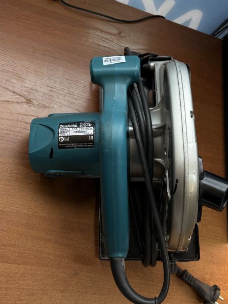 Купить Makita 5704R в Новосибирск за 3900 руб.