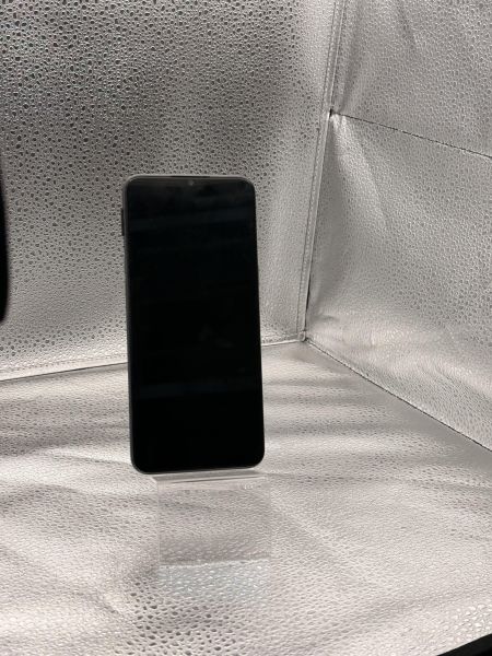 Купить Realme C3 3/64GB (RMX2020) Duos в Новосибирск за 2900 руб.