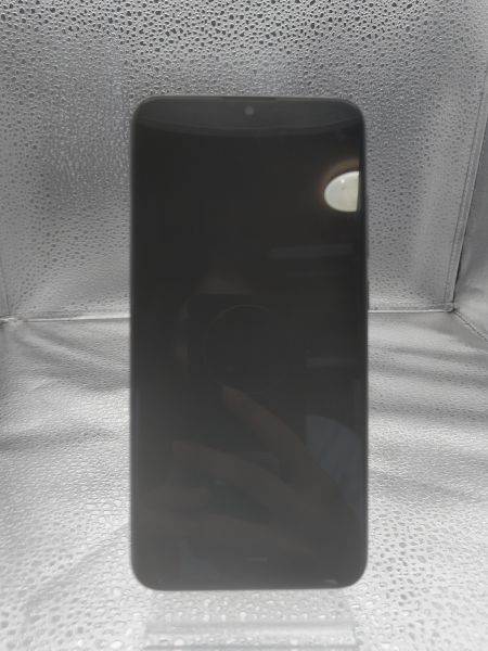 Купить Xiaomi Redmi 8 4/64GB (M1908C3IG) Duos в Новосибирск за 3300 руб.