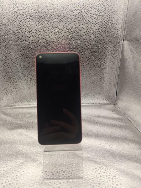 Купить Honor View 20 8/256GB (PCT-L29) Duos в Новосибирск за 4100 руб.