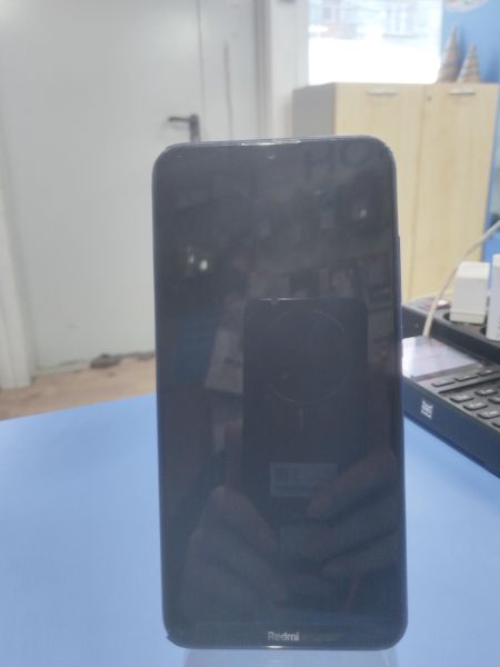 Купить Xiaomi Redmi 8 3/32GB (M1908C3IG) Duos в Новосибирск за 2200 руб.