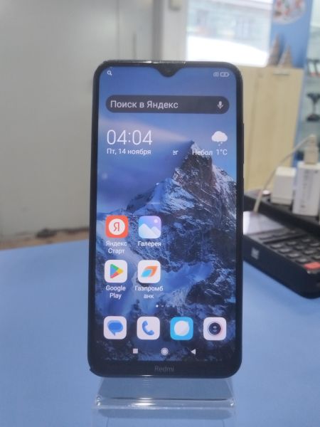 Купить Xiaomi Redmi 8 3/32GB (M1908C3IG) Duos в Новосибирск за 2200 руб.