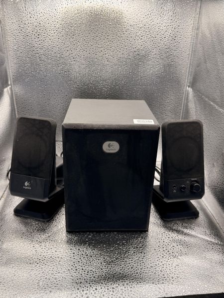 Купить Logitech R-20 2.1 в Новосибирск за 450 руб.