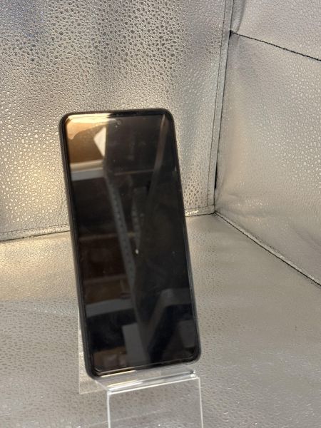 Купить TECNO Spark 30 8/128GB (KL6) Duos в Новосибирск за 6000 руб.