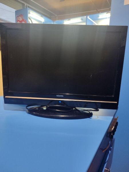 Купить Vestel LCD TV 19884 в Новосибирск за 1600 руб.