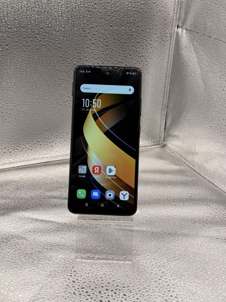 Купить Infinix Smart 8 Pro 8/128GB (X6525B) Duos в Новосибирск за 4000 руб.
