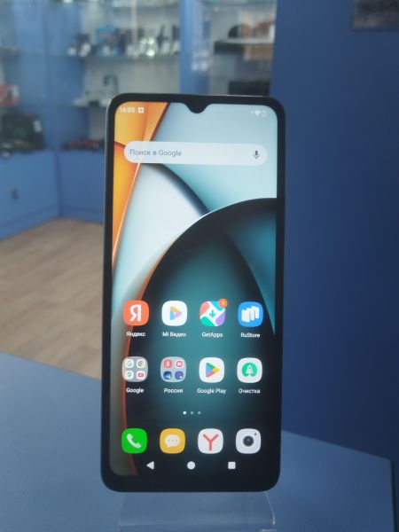 Купить Xiaomi Redmi A3 4/128GB (23129RN51X) Duos в Новосибирск за 4000 руб.