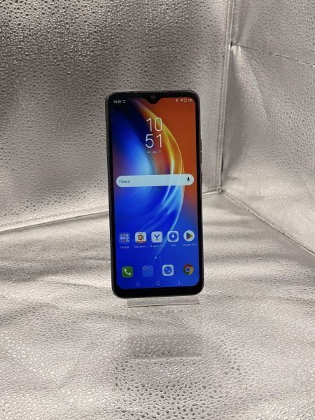 Купить TECNO Spark 5 Air 2/32GB (KD6) Duos в Новосибирск за 3300 руб.