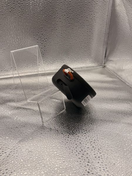 Купить Xiaomi Mi Portable Bluetooth Speaker (XMYX04WM) в Новосибирск за 700 руб.