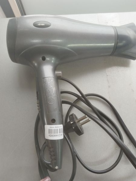 Купить Philips HP4935/22 в Новосибирск за 400 руб.