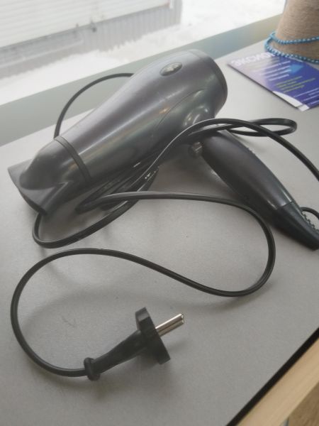 Купить Philips HP4935/22 в Новосибирск за 400 руб.