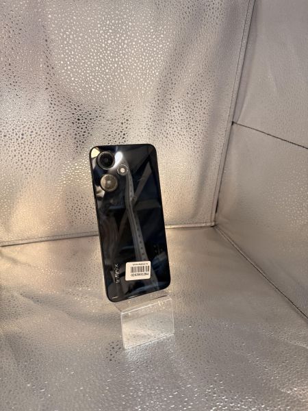 Купить Infinix Hot 30 Play 8/128GB (X6835B) Duos в Новосибирск за 6300 руб.