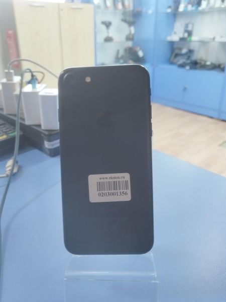 Купить Apple iPhone 7 32GB в Новосибирск за 2200 руб.