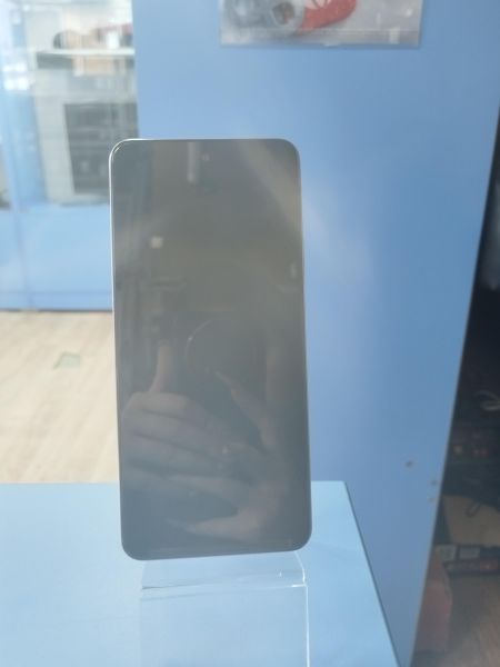 Купить Realme C71 6/128GB (RMX5303) Duos в Новосибирск за 6900 руб.