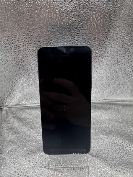 Купить Xiaomi Redmi 12 4/128GB (23053RN02Y) Duos в Новосибирск за 4800 руб.