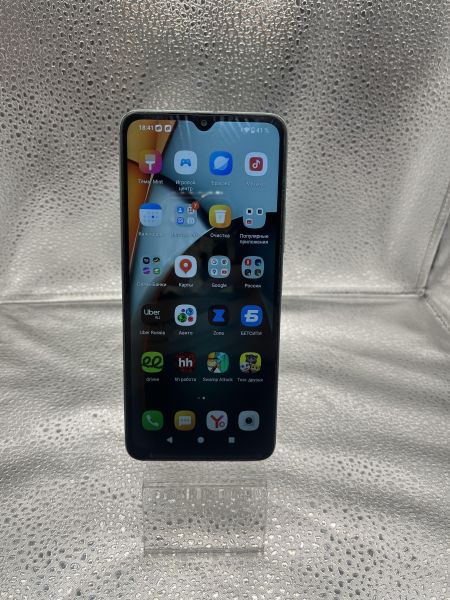 Купить Xiaomi Redmi A3 4/128GB (23129RN51X) Duos в Новосибирск за 4200 руб.