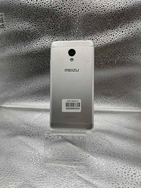 Купить Meizu M3s 3/32GB Duos в Усть-Илимск за 2000 руб.