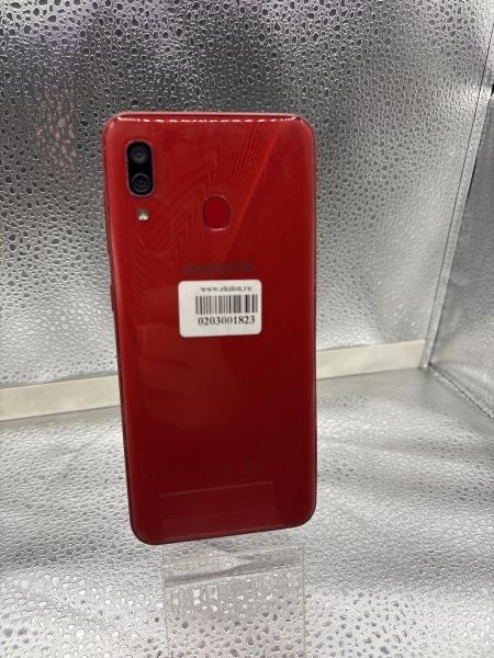 Купить Samsung Galaxy A30 4/64GB (A305F/FN) Duos в Новосибирск за 3100 руб.