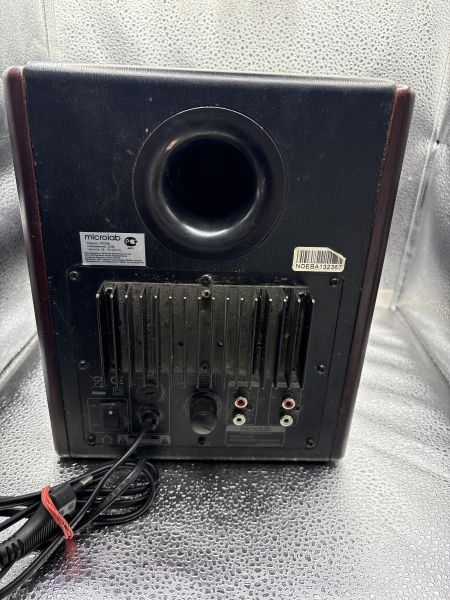 Купить Microlab FC330 2.1 в Новосибирск за 1800 руб.