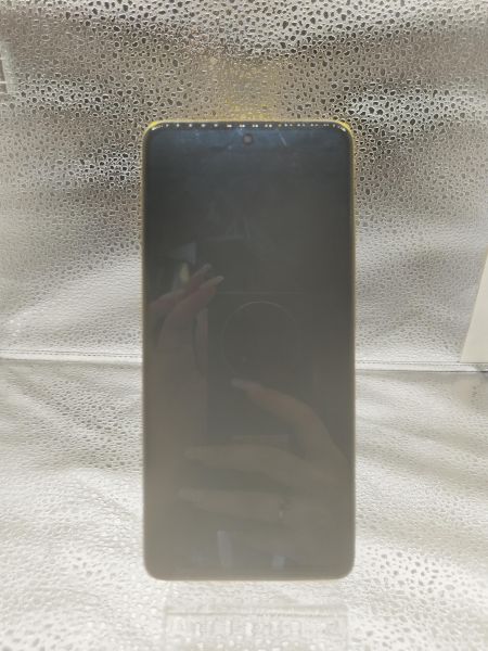 Купить POCO X4 Pro 5G 8/256GB (2201116PG) Duos в Новосибирск за 9500 руб.