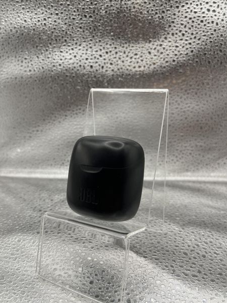 Купить JBL Tune 225TWS (T225TWS) в Новосибирск за 800 руб.