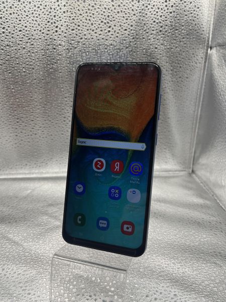 Купить Samsung Galaxy A30 3/32GB (A305F/A305FN) Duos в Новосибирск за 4000 руб.