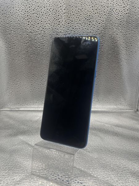 Купить Realme C3 3/32GB (RMX2021) Duos в Новосибирск за 2700 руб.