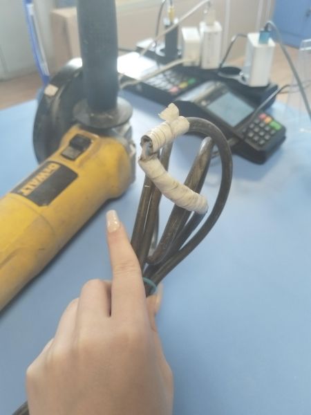 Купить DeWALT DWE4015 в Новосибирск за 2400 руб.