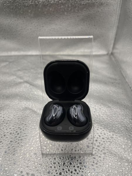 Купить Samsung Galaxy Buds Live (SM-R180/N) в Новосибирск за 1600 руб.