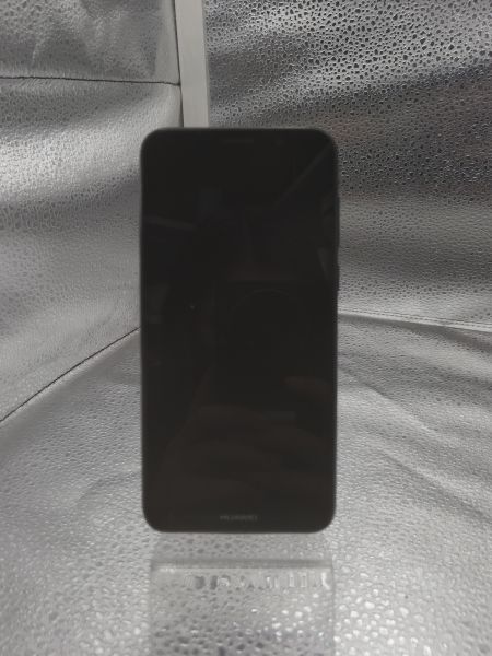 Купить Huawei Y5 Lite 2018 (DRA-LX5) Duos в Новосибирск за 600 руб.