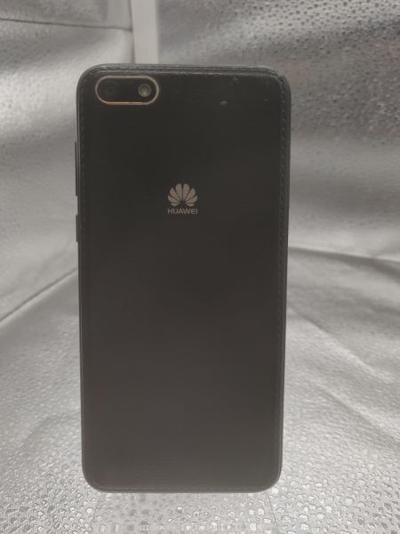 Купить Huawei Y5 Lite 2018 (DRA-LX5) Duos в Новосибирск за 600 руб.