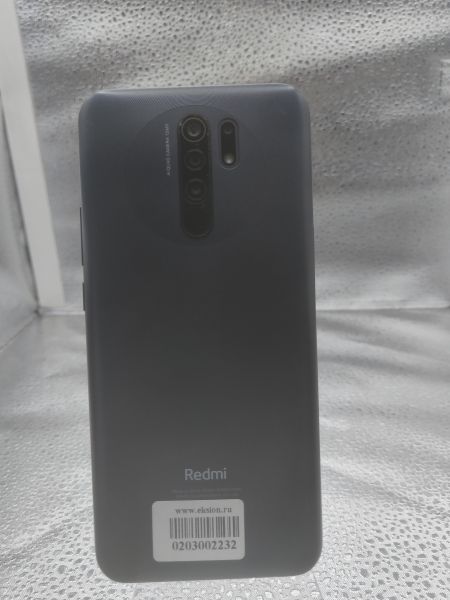 Купить Xiaomi Redmi 9 NFC 4/64GB (M2004J19AG) Duos в Новосибирск за 2400 руб.