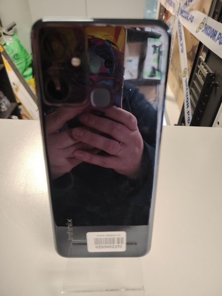 сотовый телефон Infinix Smart 6 Plus 3/64GB (X6823C) Duos в Новосибирск
