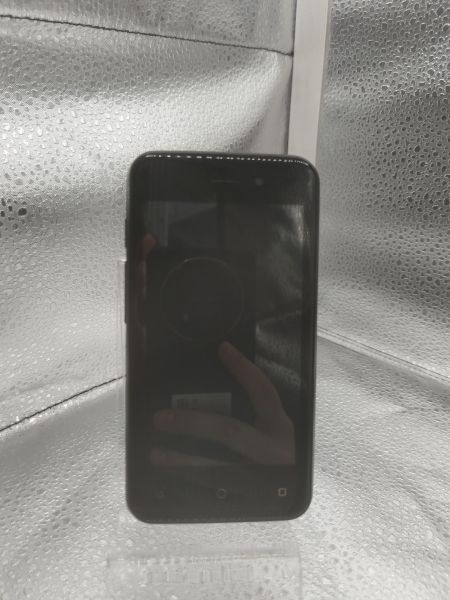 Купить Micromax Q3001 Duos в Новосибирск за 800 руб.