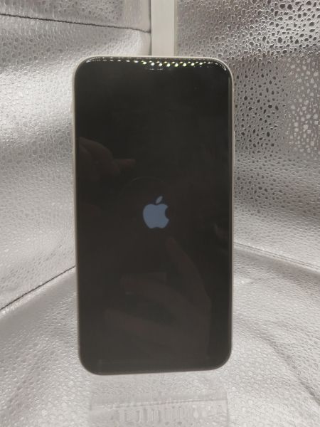 Купить Apple iPhone 11 128GB в Новосибирск за 10800 руб.