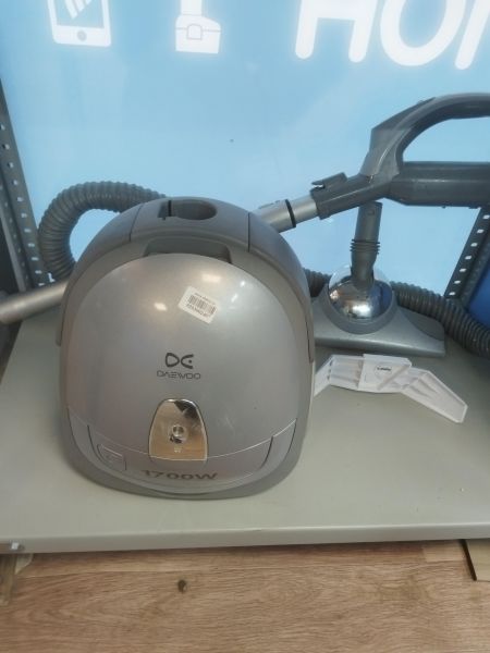 напольный пылесос Daewoo без модели 1700W в Новосибирск