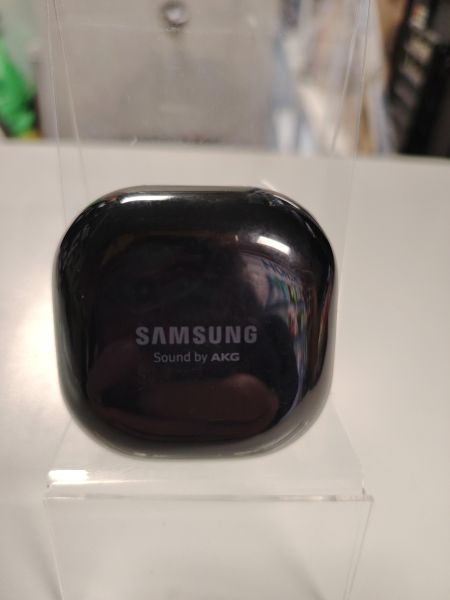 беспроводные наушники Samsung Galaxy Buds Live (SM-R180/N) в Новосибирск
