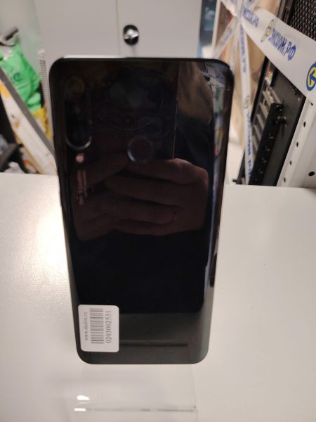 сотовый телефон Honor 20 Lite 4/128GB (MAR-LX1H) Duos в Новосибирск