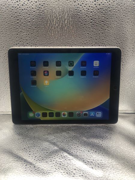 планшет Apple iPad Pro 1 2016 128GB (A1673) (без SIM) в Новосибирск